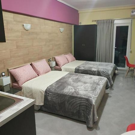 G M 2 Rooms Kentro In The Heart Of The City Larissa Eksteriør billede